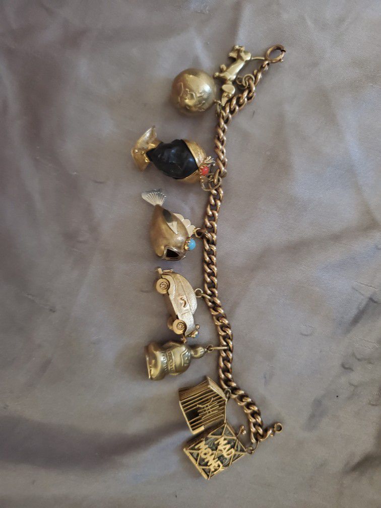 Gold Vintage Bracelet With Charms . 14k 18k And 10k Weight Is 50g!