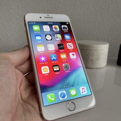 iPhone 7 Plus 128GB Unlocked to Any Carrier! Like New!
