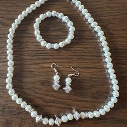 Synthetic pearl necklace, bracelet, and earrings set