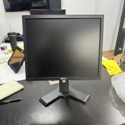 DELL 19” LCD MONITOR