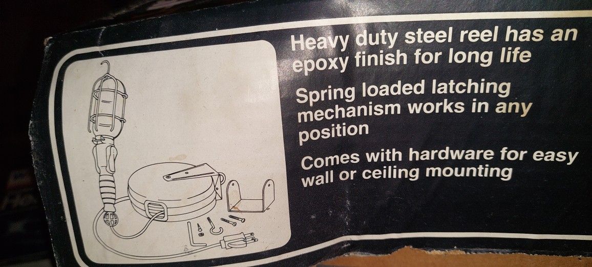 [Retired Contractor] Steel Reel Work Light-- New In Box1