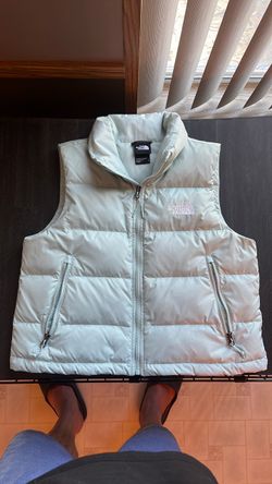 Women’s size small North Face vest