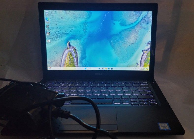 Refurbished Dell Latitude 7280 Touchscreen,I5-7300u,16gb ram,256gb ssd, cosmetic damage
