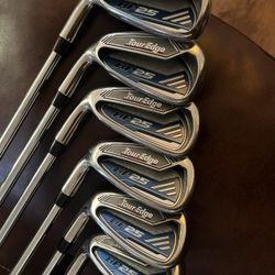 Golf Clubs 
