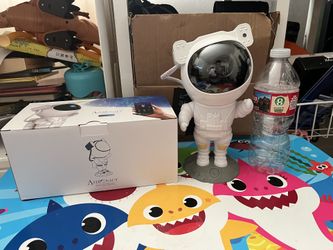 Astronaut Star Projector Night Light - Space Projector