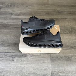 ON RUNNING CLOUDTILT “BLACK ECLIPSE”