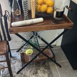 Wood Tray Table