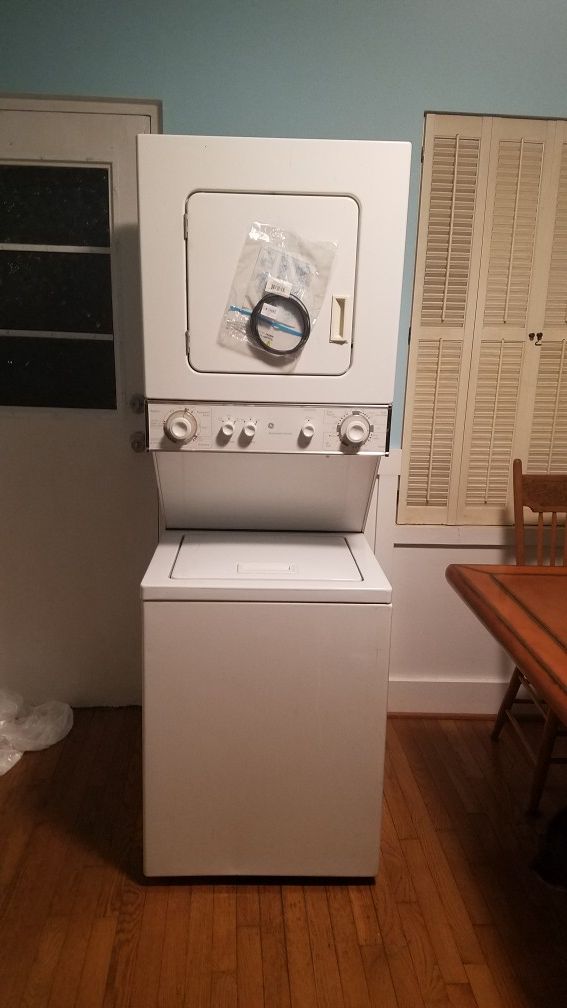 GE Unitized Spacemaker Washer and Electric Dryer