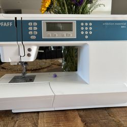 PFAFF sewing machine