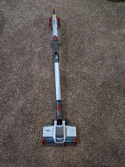 SHARK NINJA vacuum
