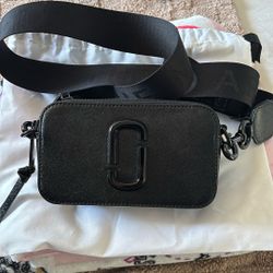 Marc Jacobs Black Snapshot Crossbody 