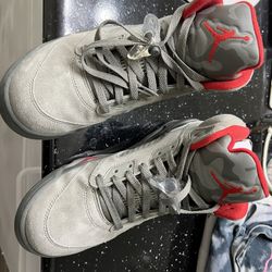 Jordan 5’s - Size 9 