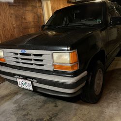 1994 Ford Explorer