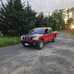 2012 Nissan Titan Sv 4x4 Crew Cab