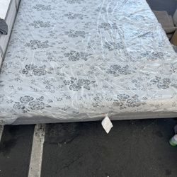 Queen size sofa sleeper mattress