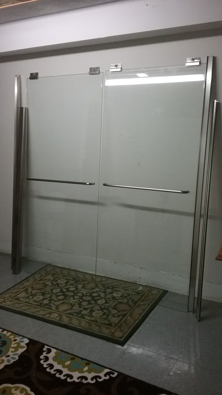 Modern real glass shower door for bath tub
