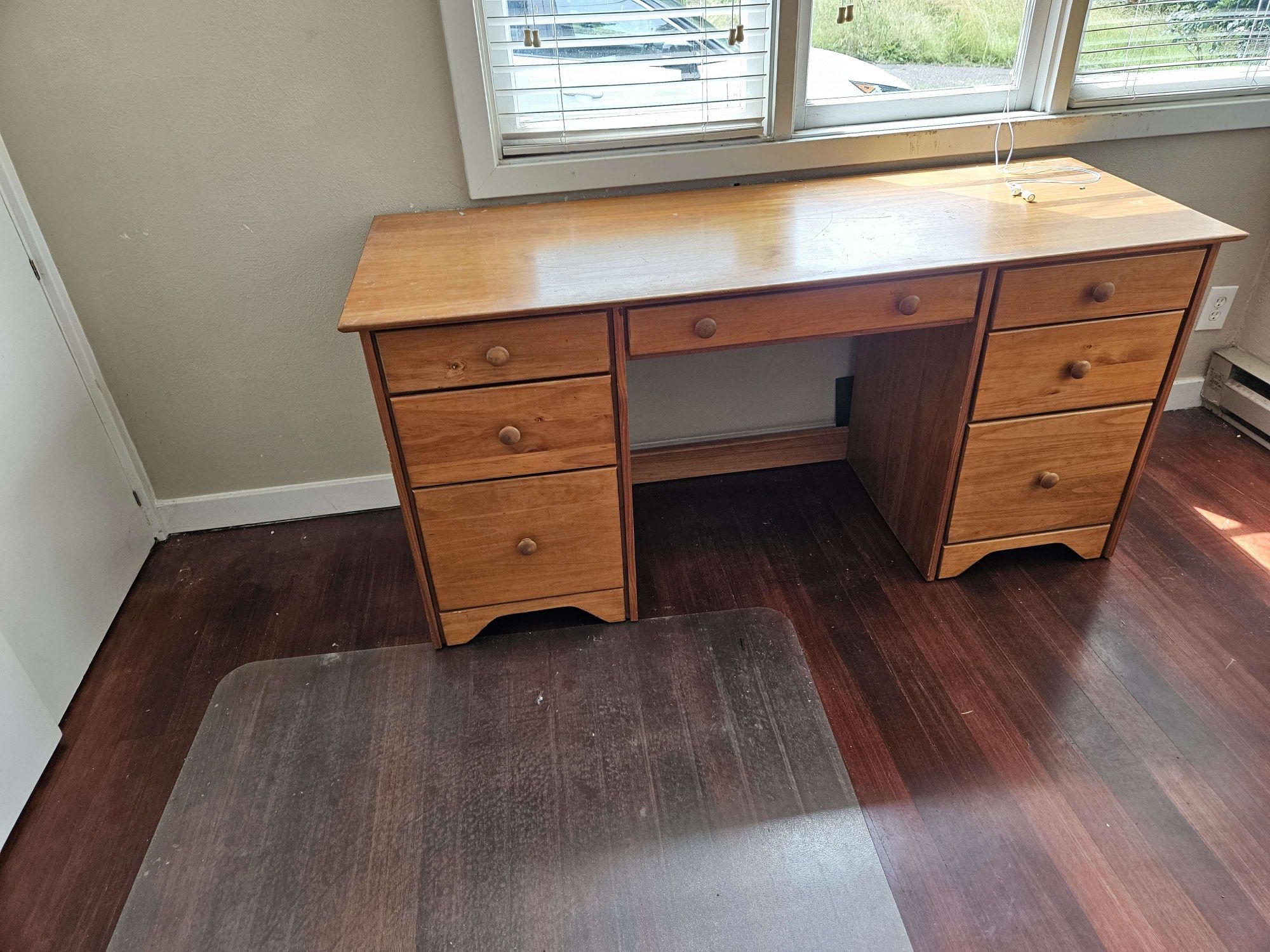 Desk