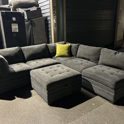Sectional Couch 