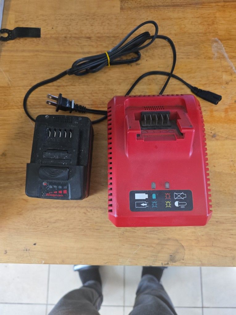 Snap on Battery and charger