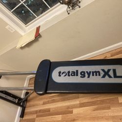 Weight/Squat Bench & Total Gym XL