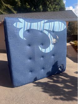 King Mattress with some top Damage