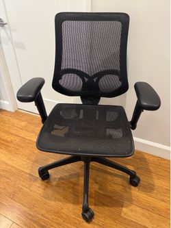 Adjustable office chair