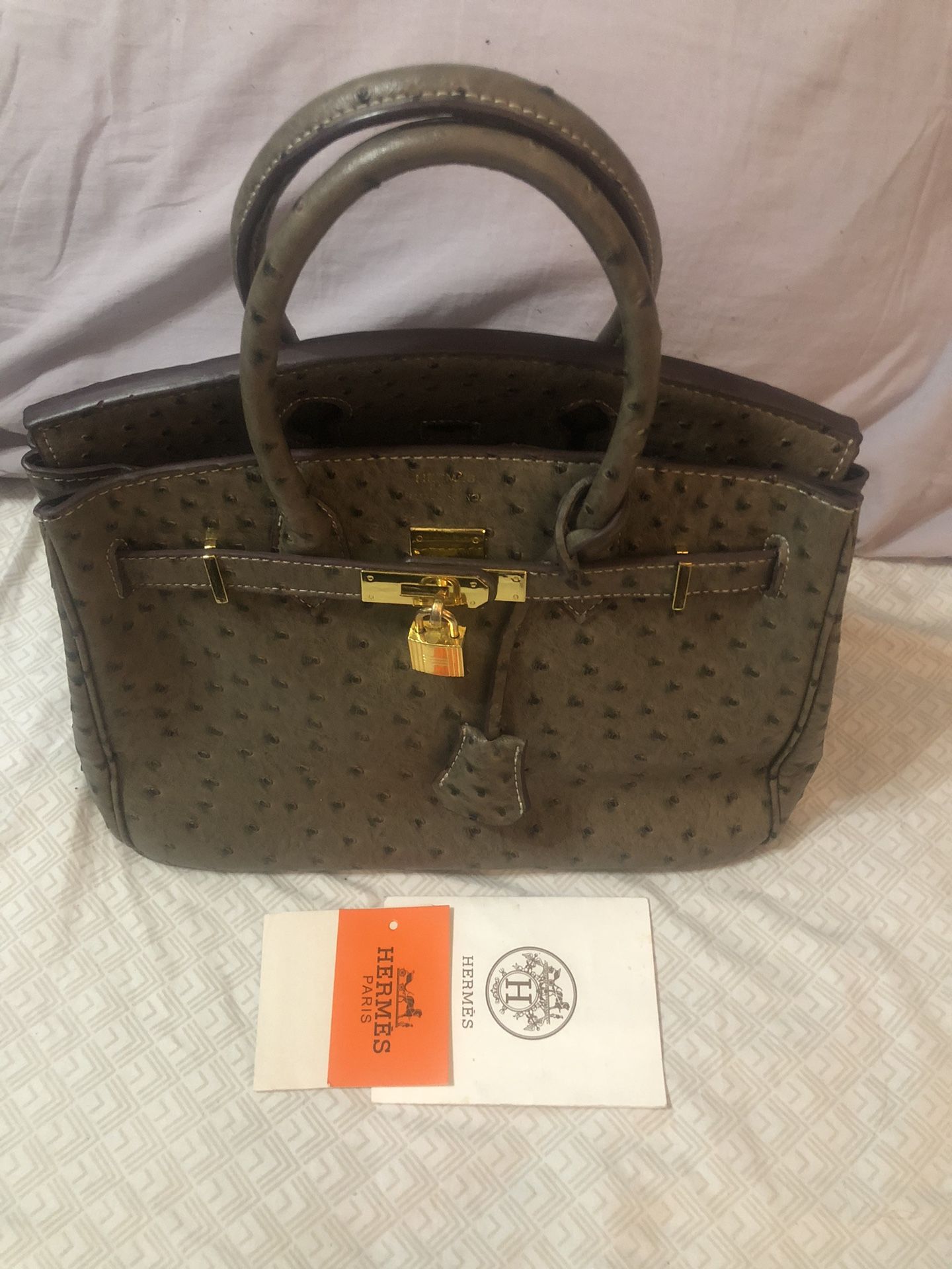 Brand new Hermes purse with All Certificates