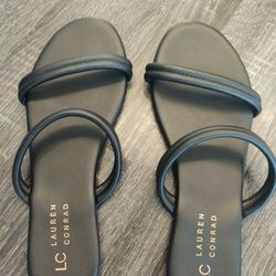 Black Lauren Conrad Sandals Sz. 7 for Sale in Edmond OK OfferUp