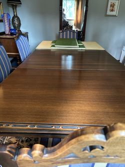 Eastlake Victorian Dining Room Table