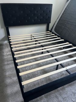 Queen size bed