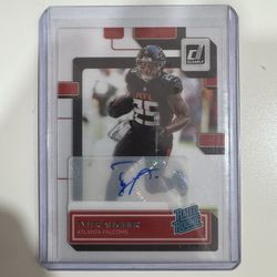 2022 Donruss Clearly Rated Rookie Autograph Tyler Allgeier RC Auto #97