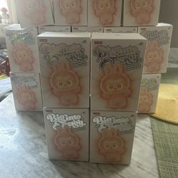 NEW & AUTHENTIC LOVE LABUBU