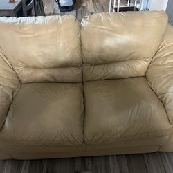 Leather Love Seat 