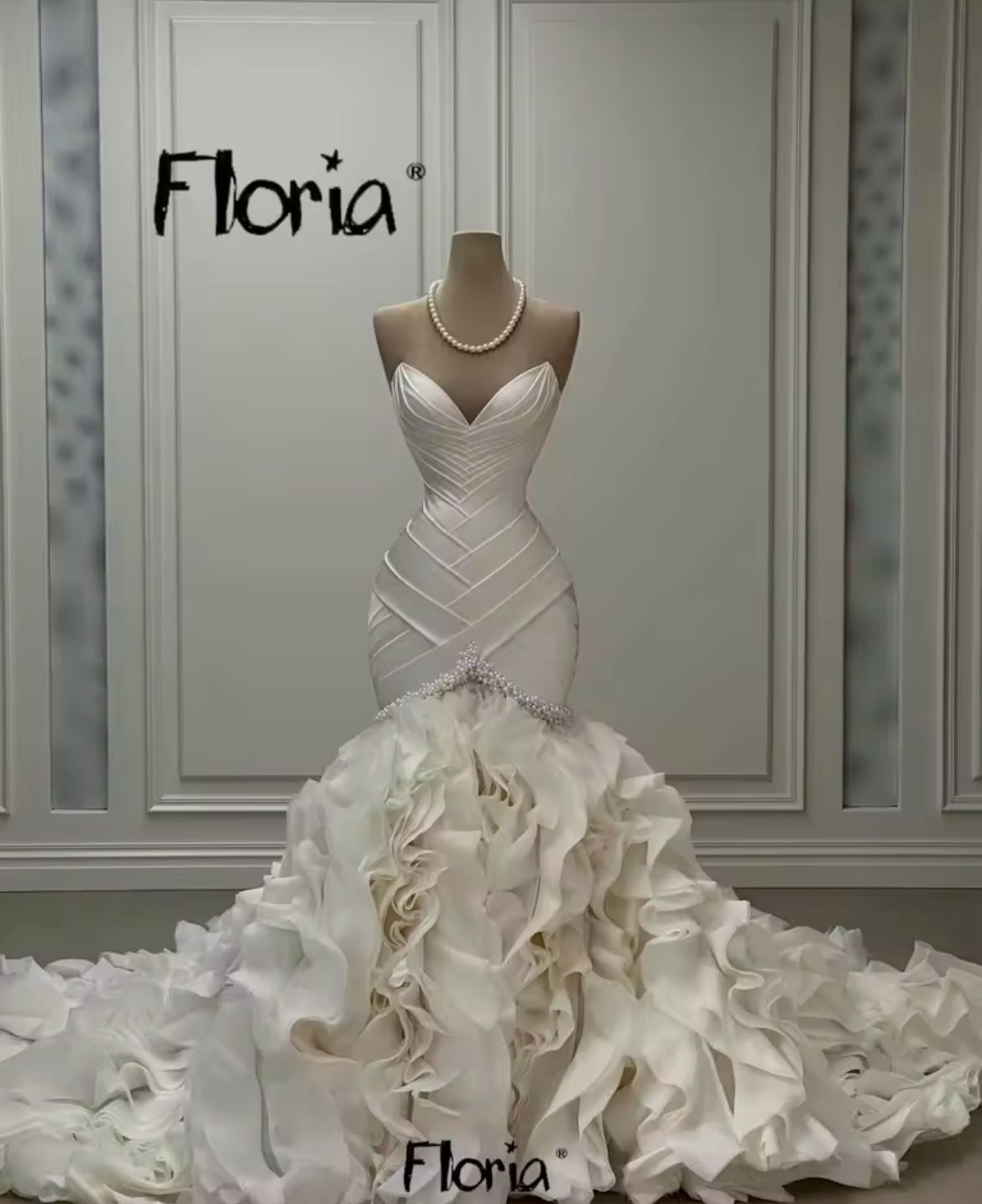 Size 10 Ivory Wedding Dress