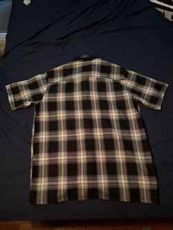 Triveni size, small Black and White Plaid Short Sleeve Shirt (flannels)