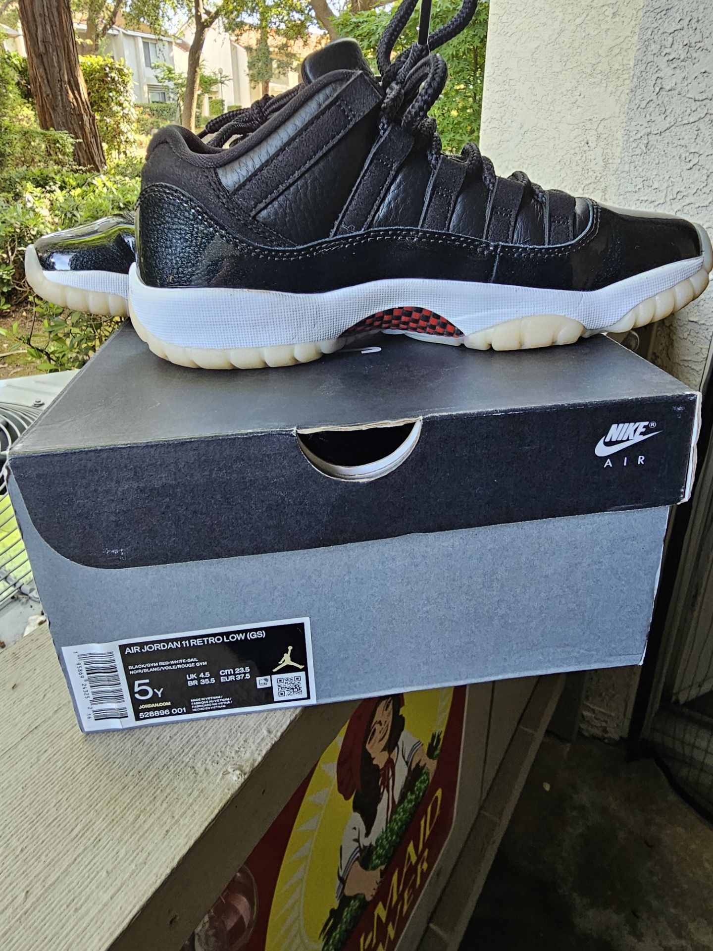 Jordan 11 retro