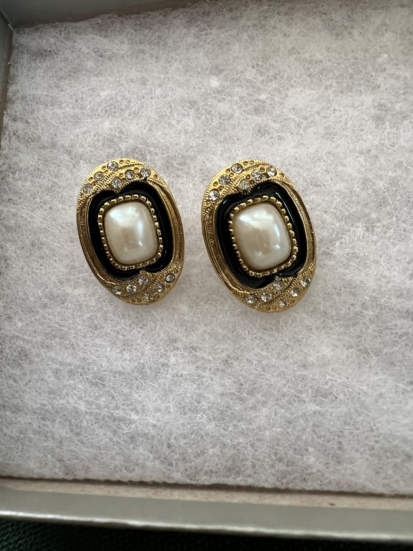 Vintage Earings