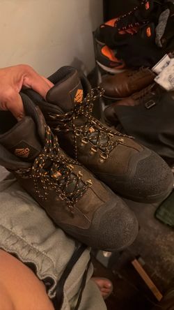 Ningo steel toe work boots NEGOTIABLE