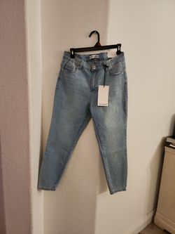 Women's mid rise skinny jeans (16W)