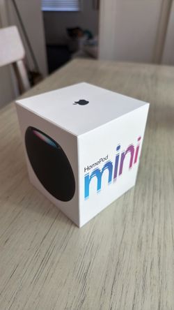 Apple HomePod Mini in Box
