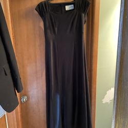 Large Black Dress