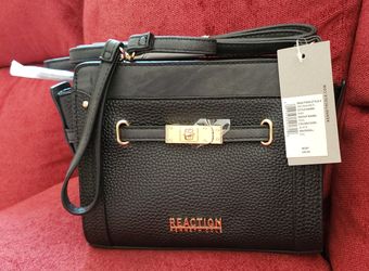 Kenneth Cole Reaction Crossbody Bag