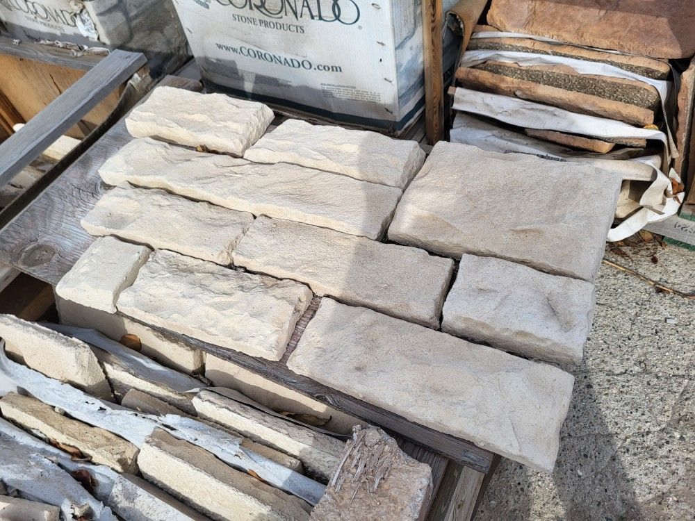 STONE VENEER $450 PER PALLET (100 SQUARE FEET PER PALLET)