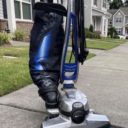Kirby Avalir 2 Vaccum Cleaner.  