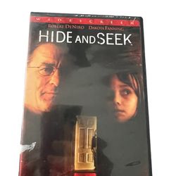 Hide and Seek (DVD, 2005) Robert De Niro Dakota Fanning Thriller Mistery  This DVD features Robert De Niro in the horror/suspense movie "Hide and Seek