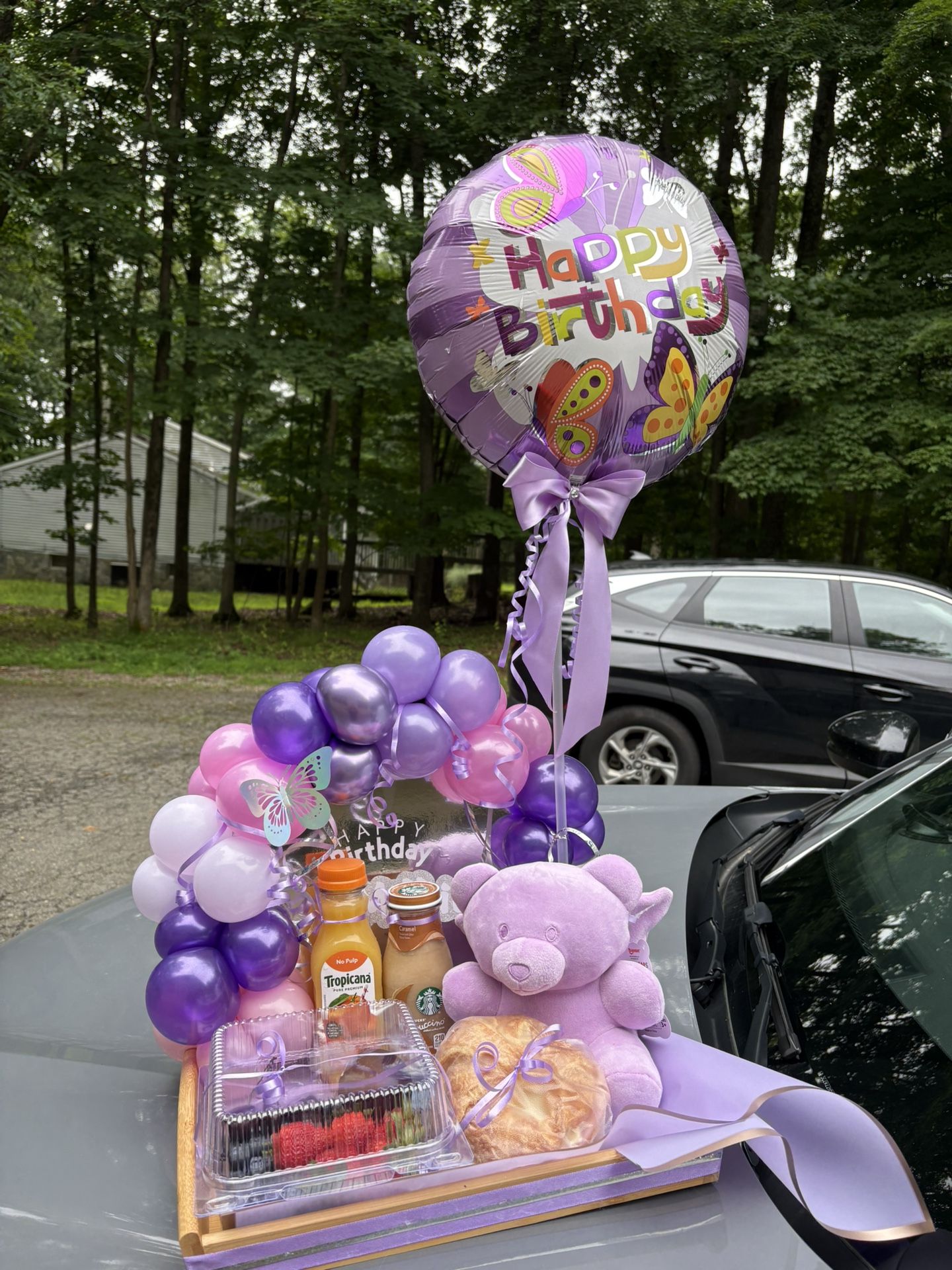 Surprise Breakfast-Balloon Deco