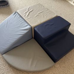 Softscape Toddler Playtime Corner Climber 