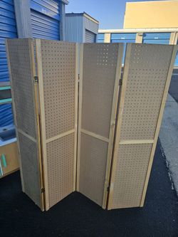 5 Ft 4 Panel Divider Only $50