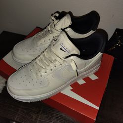 Nike Air Max women size 7.5