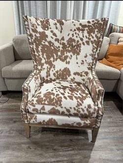 Cow Print Accent Chair – Excellent Condition